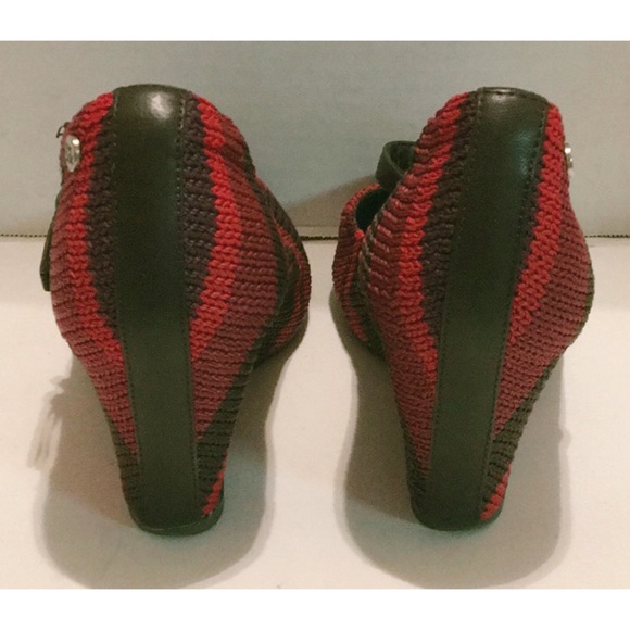 THE SAK Red STRIPED MaryJane KNIT WEDGE EUC SZ 9 - Picture 4 of 8